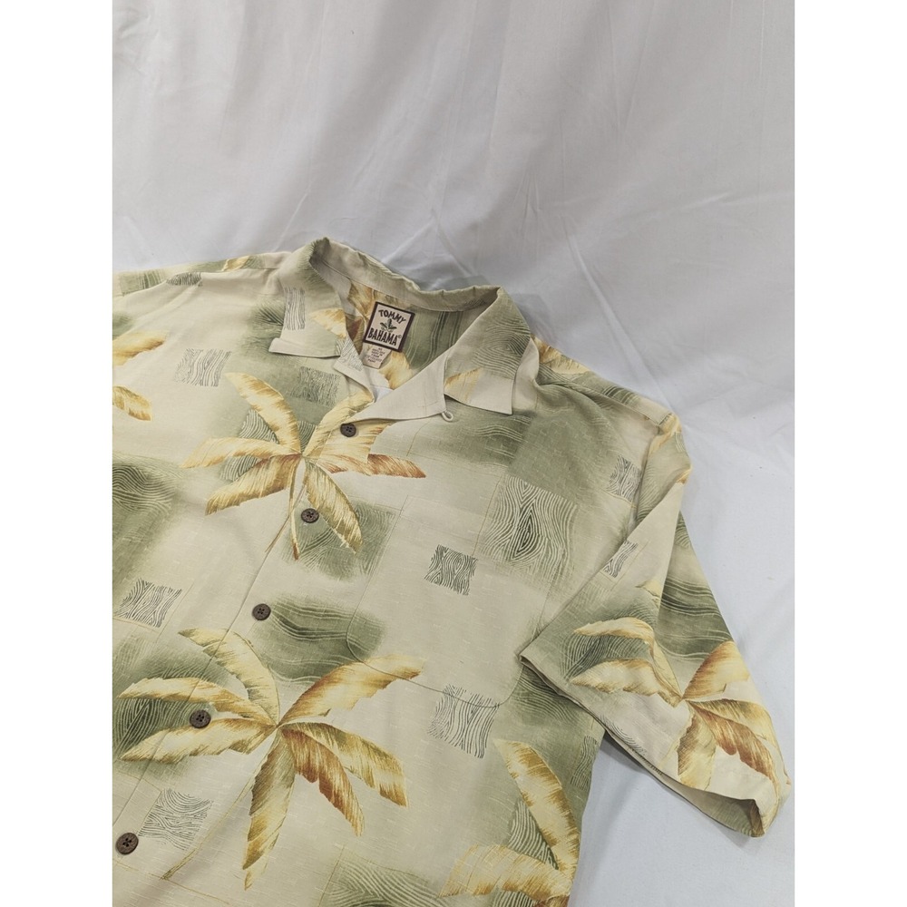 Tommy Bahama Button Down Short Sleeve 100% Silk Beach Size XL Wood Buttons Relax